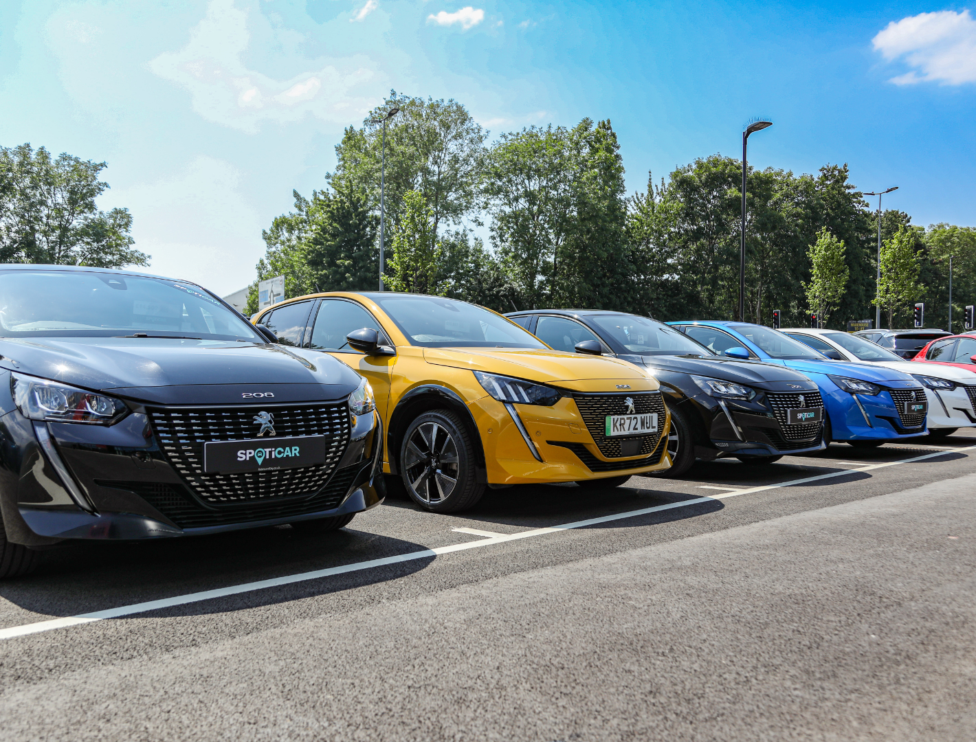 Stellantis &You UK Dealerships Recognised with 2025 Autotrader Highly Rated Award